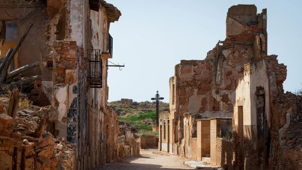 Ruševine u Belčiteu, Španija