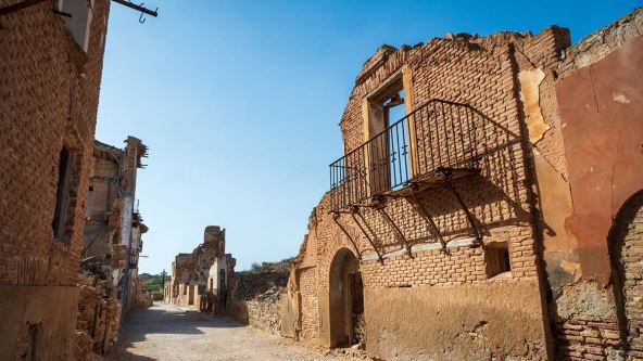 Ruševine u Belčiteu, Španija