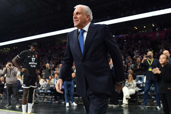 Partizan - Pariz 19.jpg