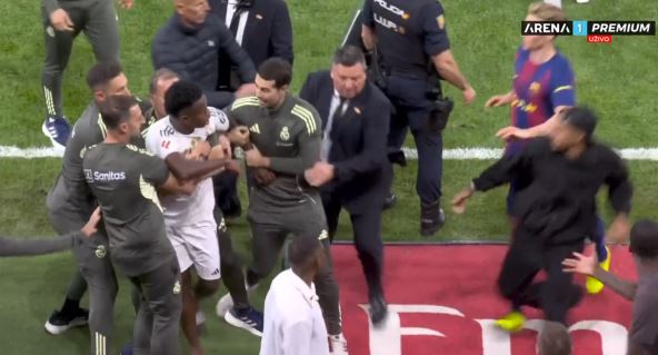 Vinisijus Žunior hteo da se tuče na El Klasiku