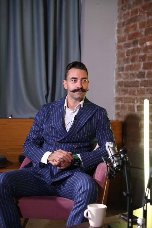 Dušan Mirkulovski, Jelena Gavrilović, podkast Keš ekspert 2.jpg