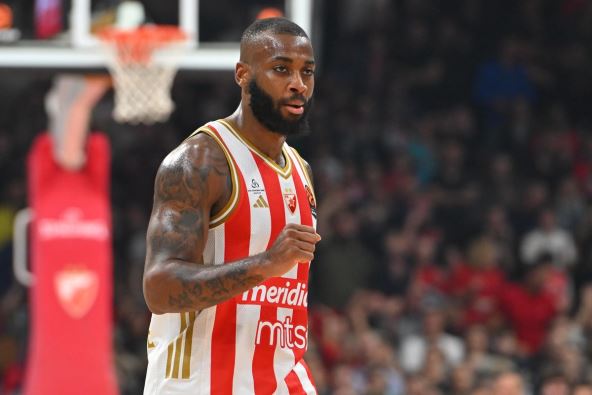 Kodi Miler Mekintajer na meču Zvezde i Asvela