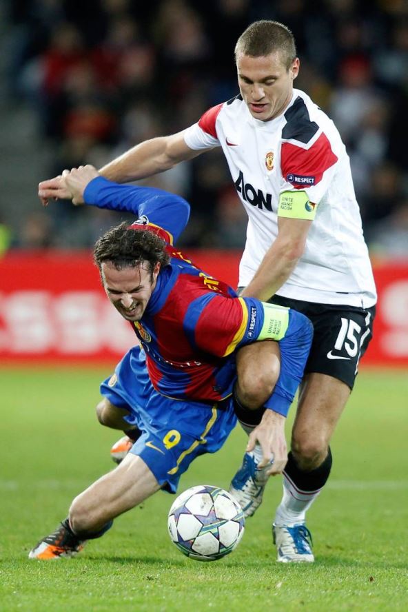 Nemanja Vidić na utakmici Bazel Mančester junajted