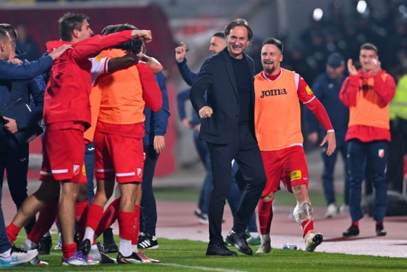 Miroslav Tanjga slavi gol protiv Zvezde