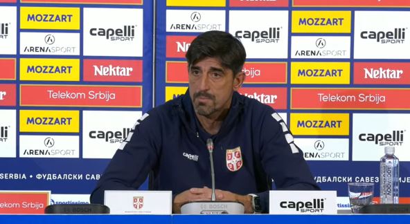 Veljko Paunović na konferenciji za novinare