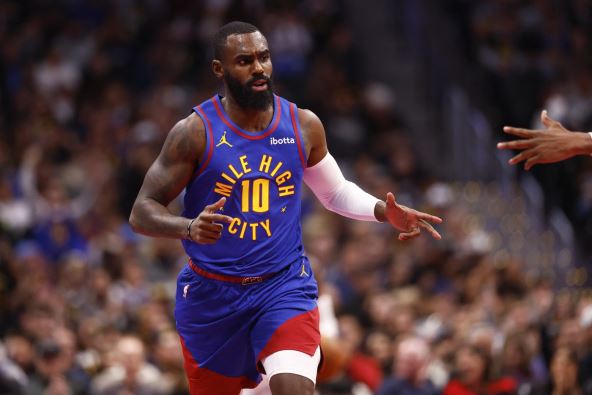 Tim Hardevej na utakmici u dresu Denvera