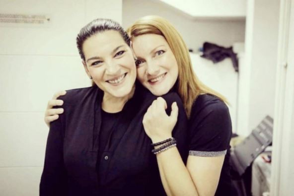 Tijana milošević sa sestrom
