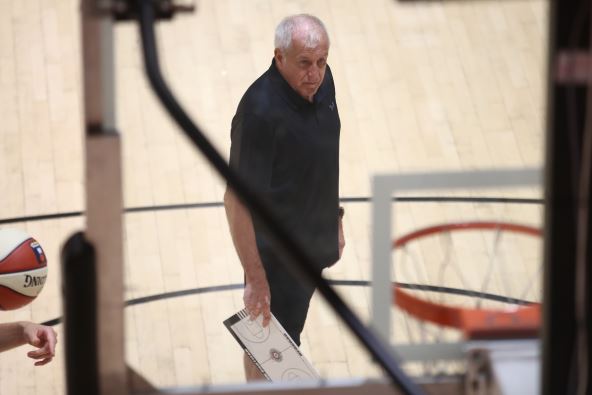 Željko Obradović na treningu Partizana