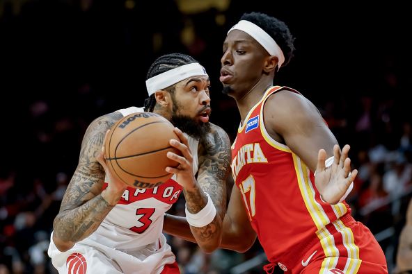 Brendon Ingram u duelu protiv Atlante.