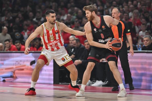 Crvena zvezda Olimpijakos (6).jpg