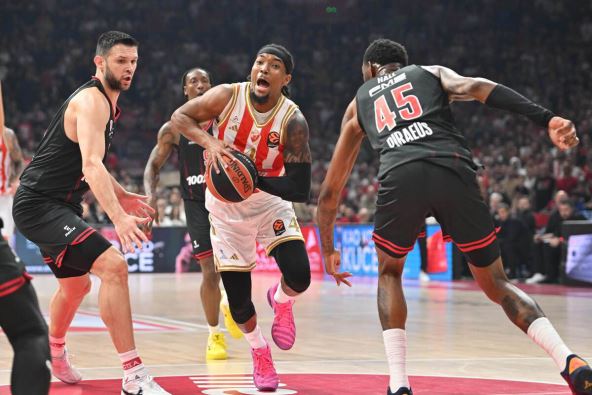 Crvena zvezda Olimpijakos  (10).jpg