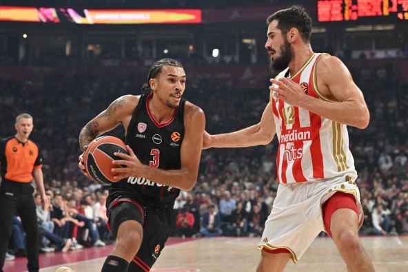 Crvena zvezda Olimpijakos  (2).jpg