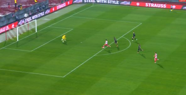 Mirko Ivanić promašaj na Zvezda FSCB