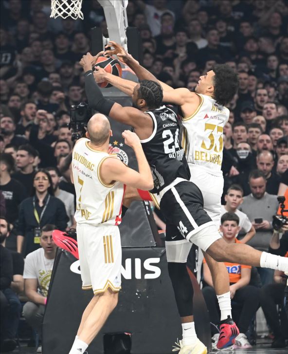 Partizan - Crvena Zvezda (12).jpg