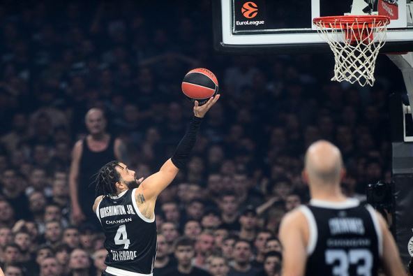 Partizan - Crvena Zvezda (9).jpg