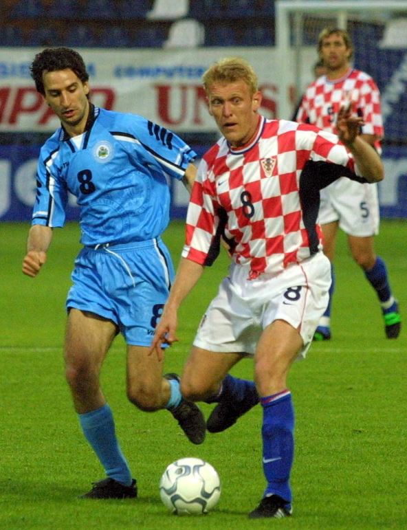 Robert Prosinečki u dresu Hrvatske protiv San Marina.