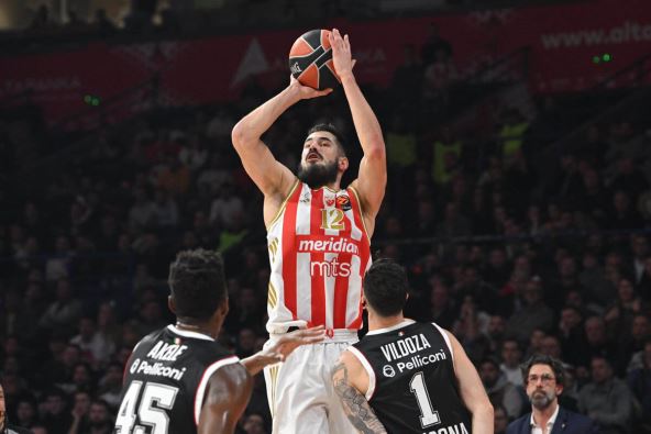 Crvena Zvezda - Virtus Bolonja (3).jpg