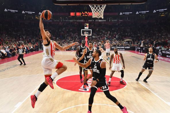 Crvena Zvezda - Virtus Bolonja (1).jpg