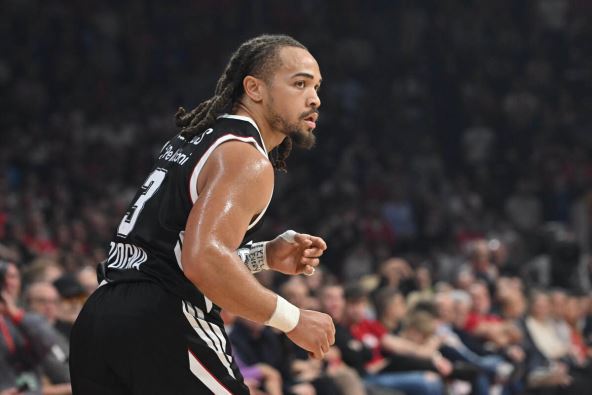 Crvena Zvezda - Virtus Bolonja (3).jpg