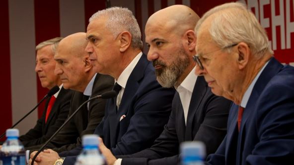 Dejan Stanković (5).jpeg