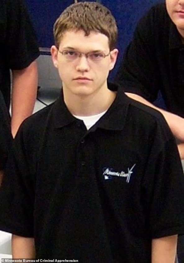 brendon je misteriozno nestao 2008. godine i nikada nijedan trag nike pronađen (1).jpg