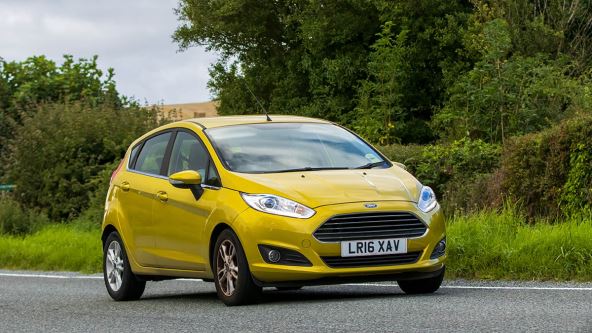 Ford Fiesta (2).jpg