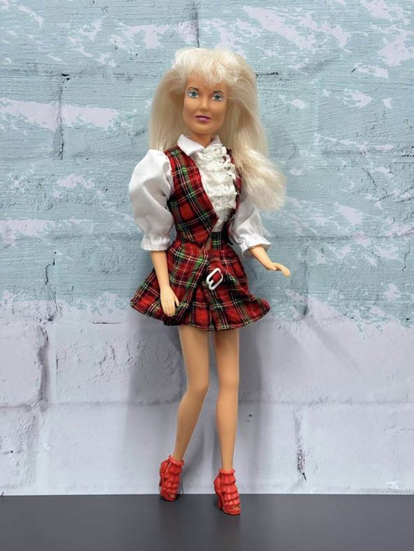 Lepa Brena lutka (5).jpg