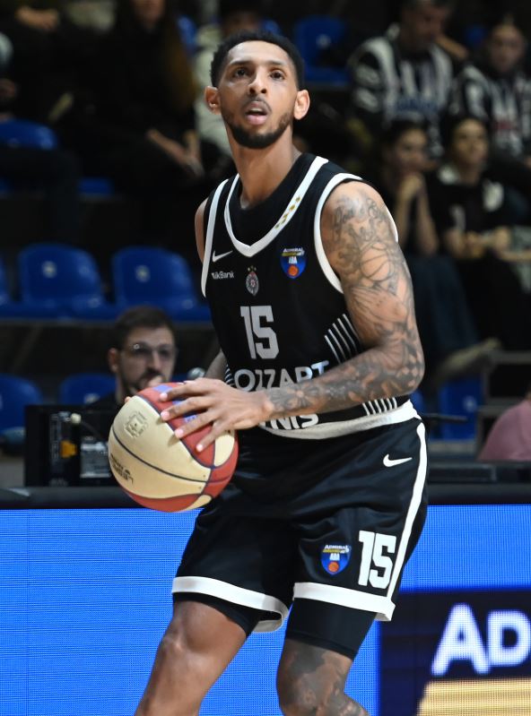 Kameron Pejn se priprema za šut protiv Splita