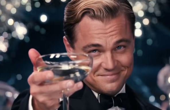 leonardo di kaprio sa šampanjcem