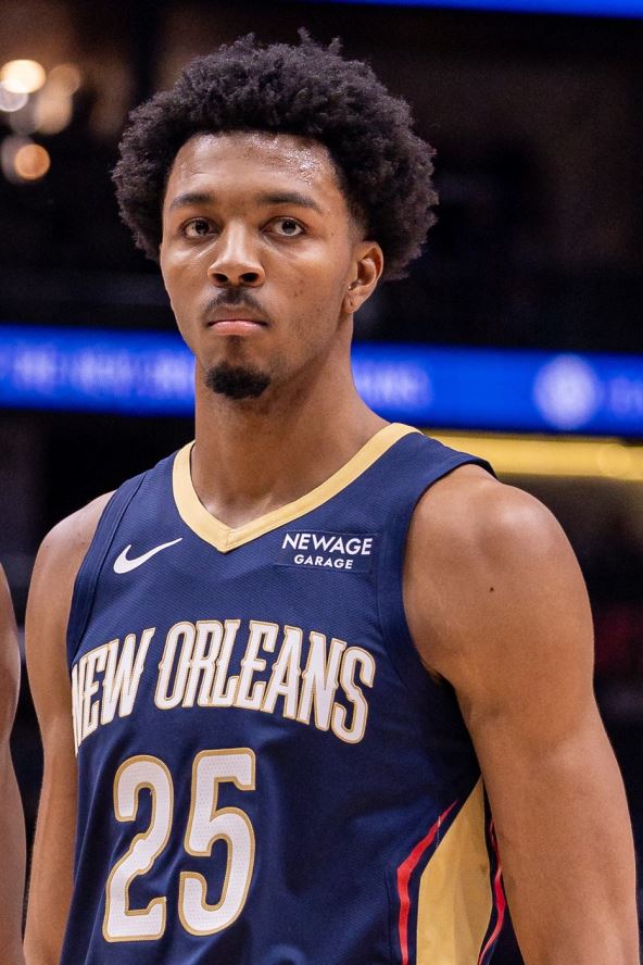 Trej Marfi u dresu Nju Orleansa