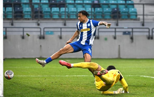 Džej Enem na utakmici OFK Beograd TSC
