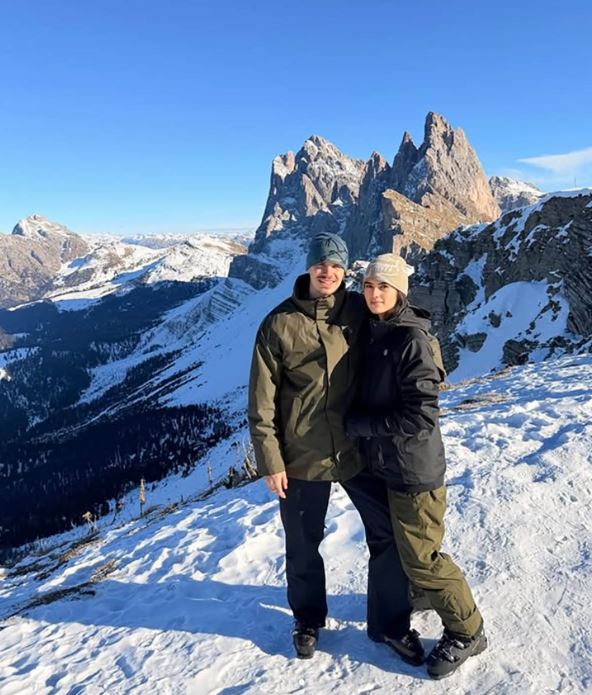 Romeo Bekam i Kim Turnbul na planinarenju
