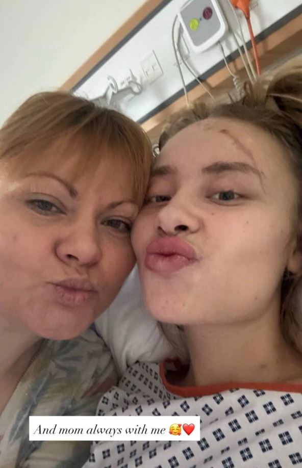 Marija Kovalčuk sa majkom