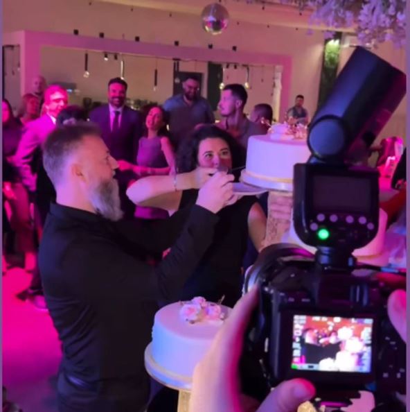 Predrag Popović sa ženom na proslavi