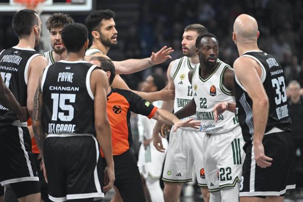 Partizan - Panatinaikos (1).jpg