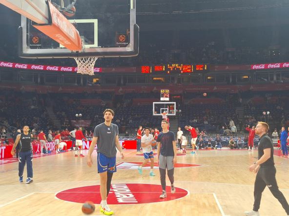 KK Crvena zvezda Makabi Evroliga (1).jpg
