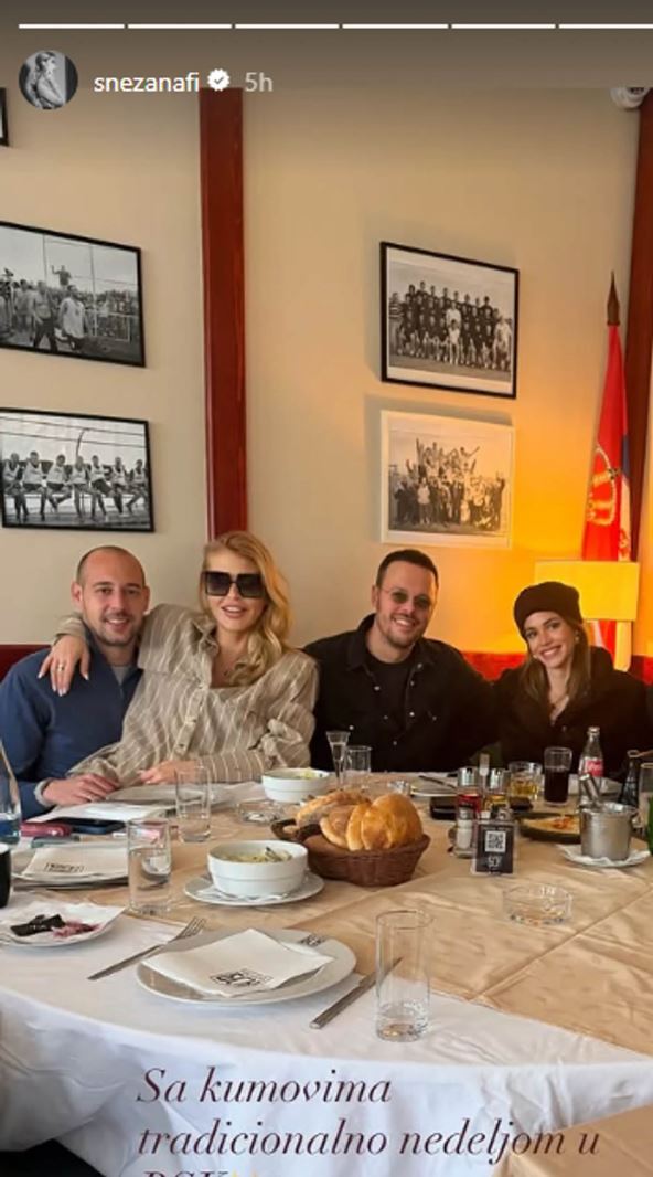 Igor Kojić sa novom devojkom 2.jpg