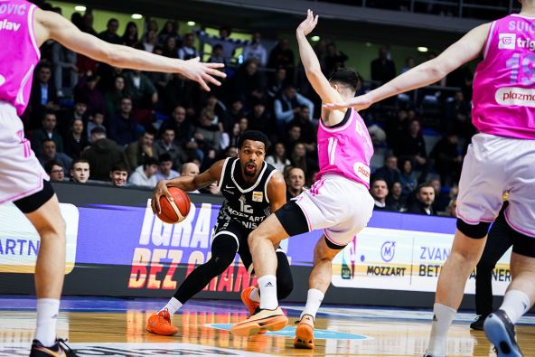 Partizan - Mega u Nišu (1).jpg