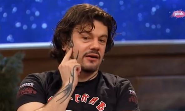 Aca Amadeus izneo niz stravičnih tvrdnji