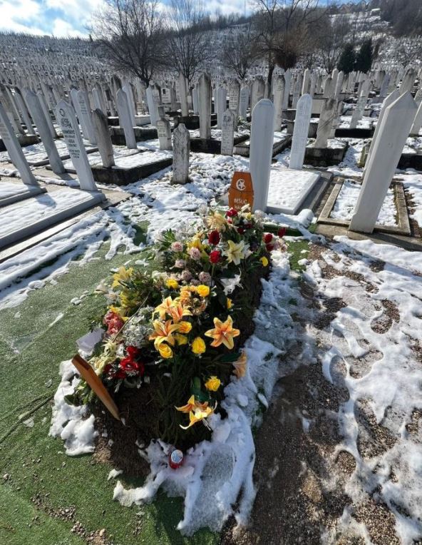 Grob Halida Bešlića