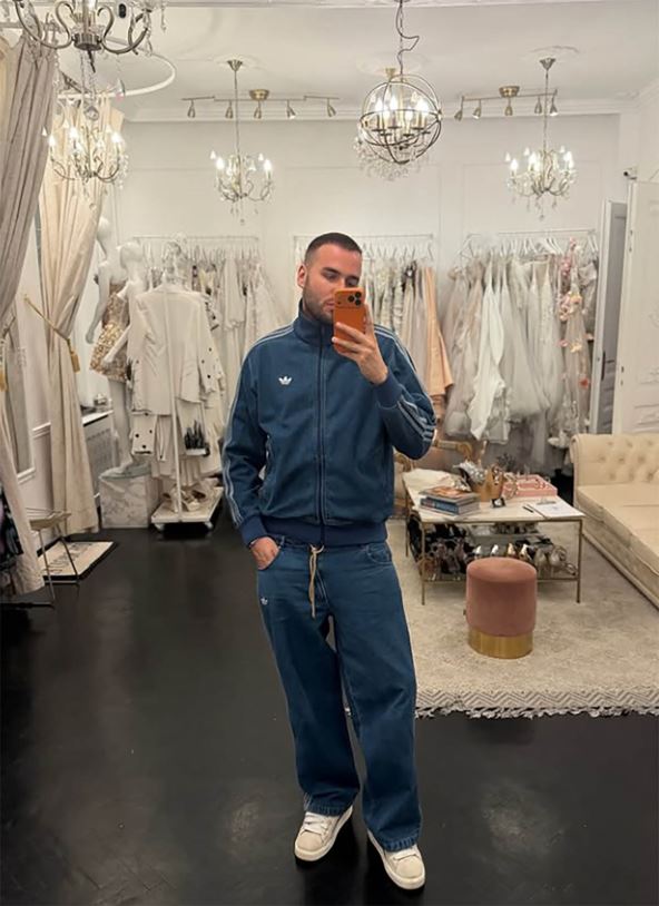 Iako je završio glumu Boris je rešio da se bavi dizajnom