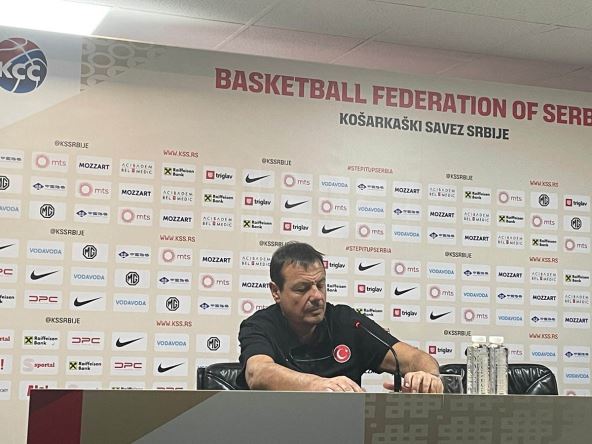 Ataman i Osman na konferenciji (1).jpg