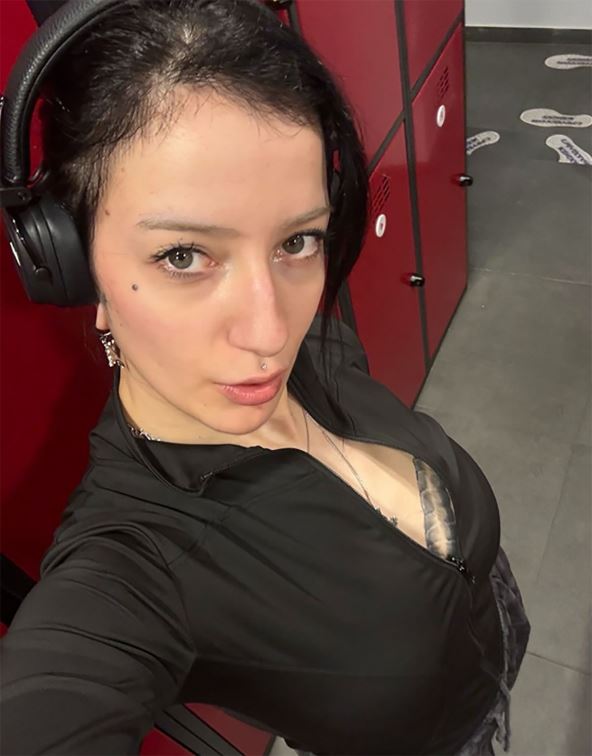 Marsi Balikov (1).jpg