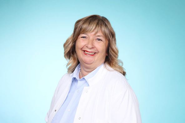 Dr Biljana Marjanovic, specijalista fizikalne medicine i rehabilitacije copy.jpg