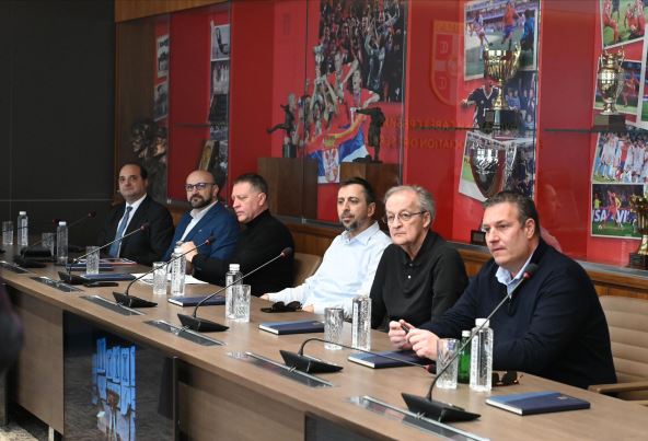 Komisija za izbor idejnog rešenja novog izgleda trofeja Kupa Srbije