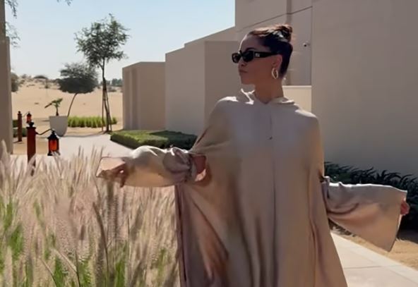 Dijana Dilajn (3).png
