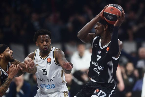 Partizan - Dubai (17).jpg