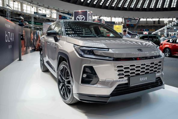 Toyota RAV4.jpg