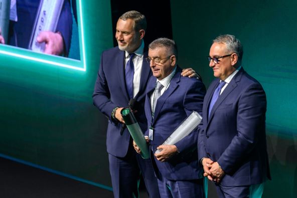 529_KS_260305_KS2_8784 copy.jpg