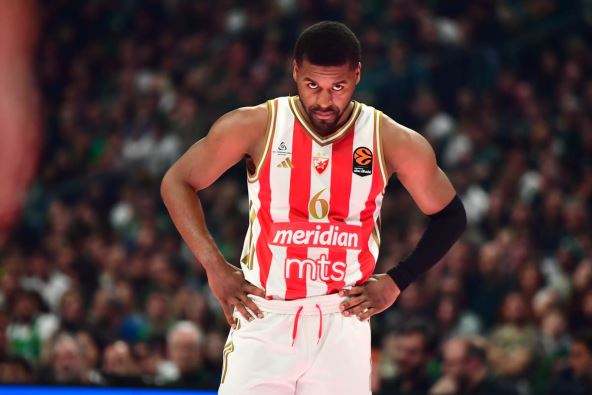 Crvena Zvezda - Panatinaikos (3).jpg